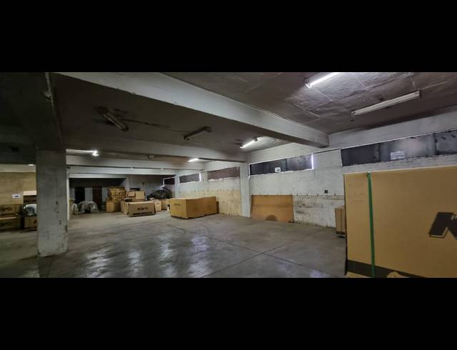 7,175M² WAREHOUSE FOR SALE IN NEW CENTRE
